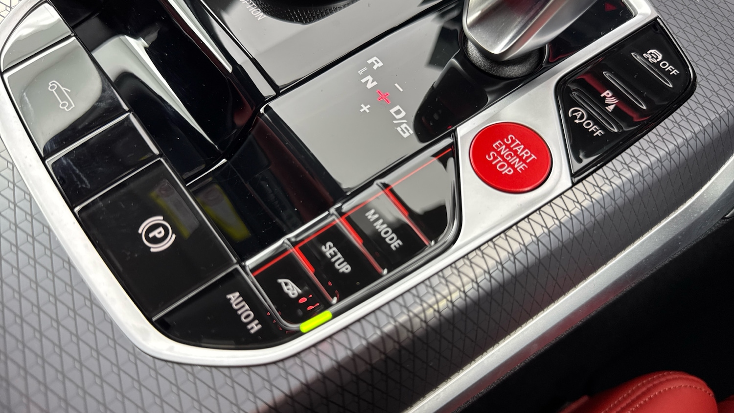 Used BMW M4 2024 for sale - 76205445: Photo 19
