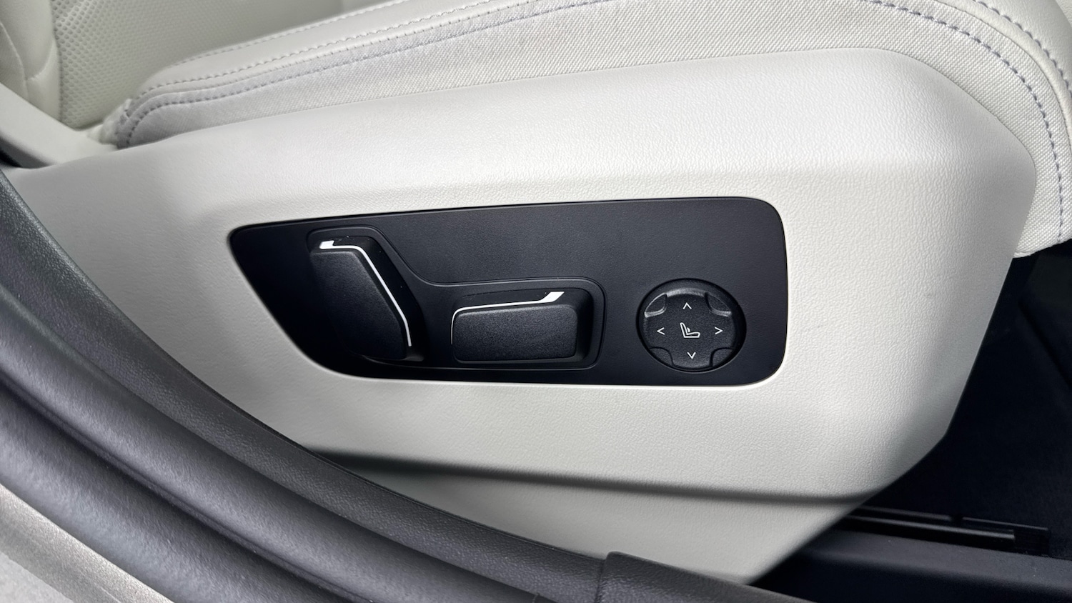 Used BMW i5 2025 for sale - 77288951: Photo 19