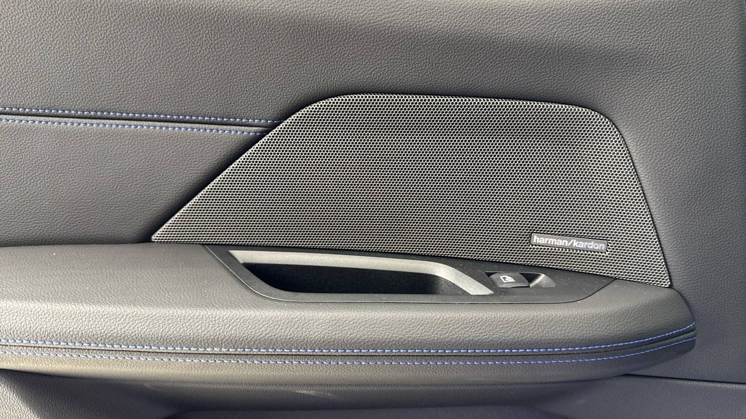 Used BMW i4 2024 for sale - 77033352: Photo 51