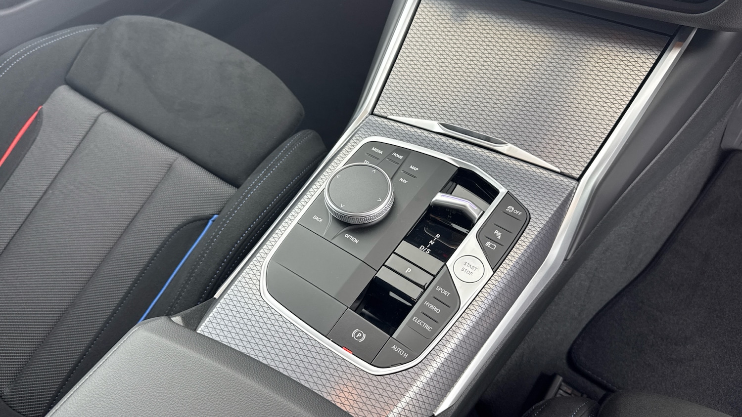 Used BMW 3 Series 2025 for sale - 76104598: Photo 10