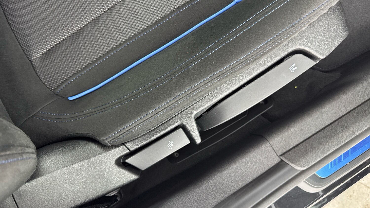 Used BMW 3 Series 2025 for sale - 76104598: Photo 28