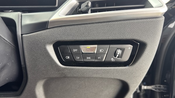 Used BMW 3 Series 2025 for sale - 76104598: Photo 30