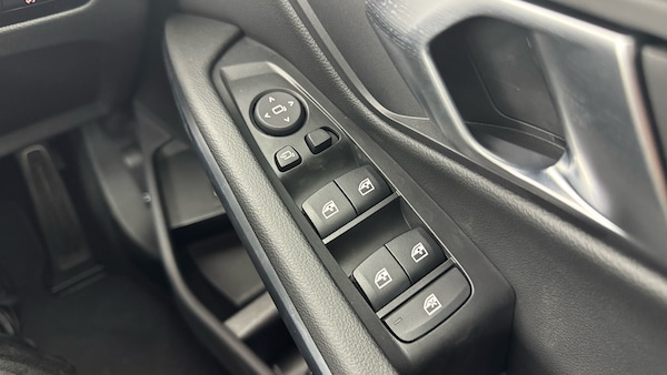 Used BMW 3 Series 2025 for sale - 76104598: Photo 32