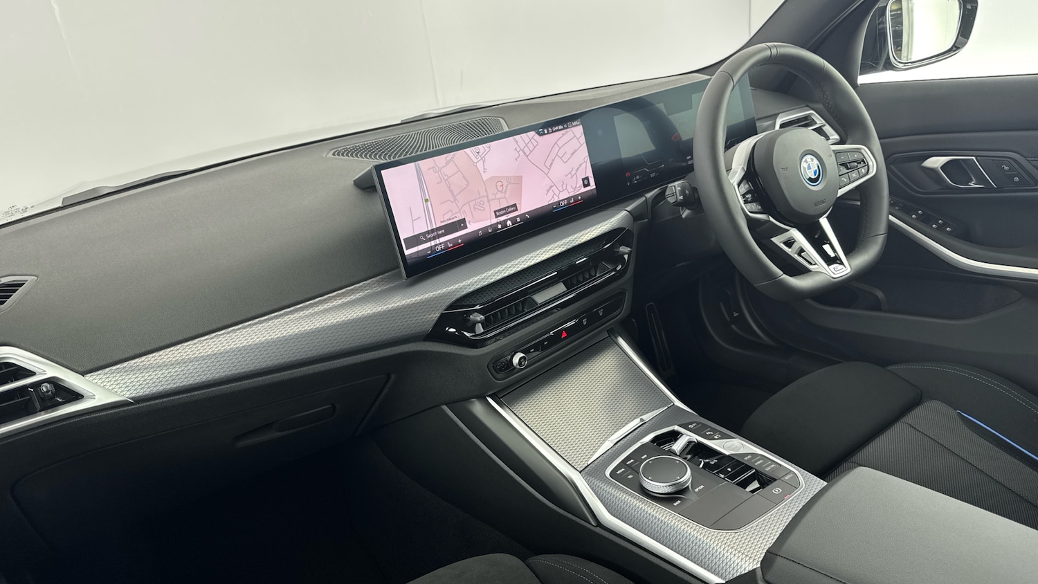 Used BMW 3 Series 2025 for sale - 76104598: Photo 7