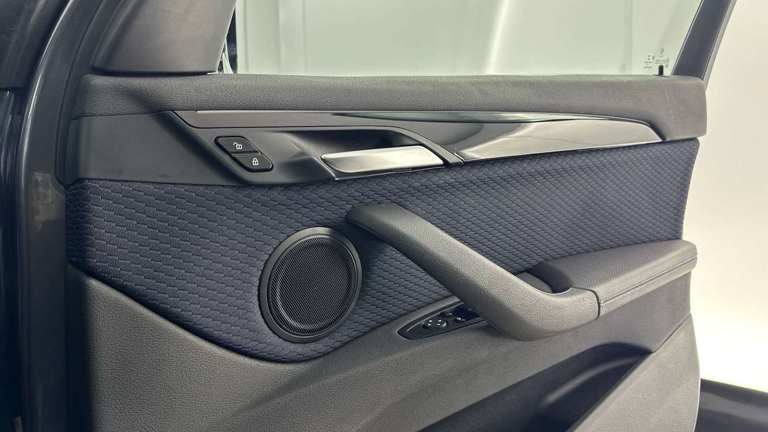 Used BMW X1 2019 for sale - 77303411: Photo 30