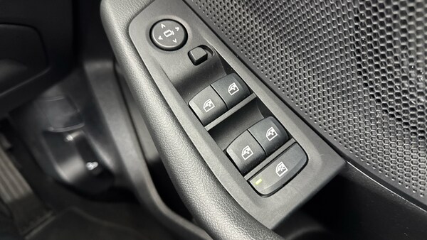 Used BMW 1 Series 2022 for sale - 76205431: Photo 30