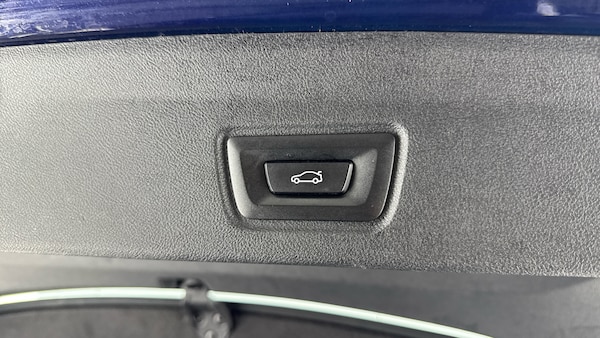 Used BMW i4 2023 for sale - 76234580: Photo 27