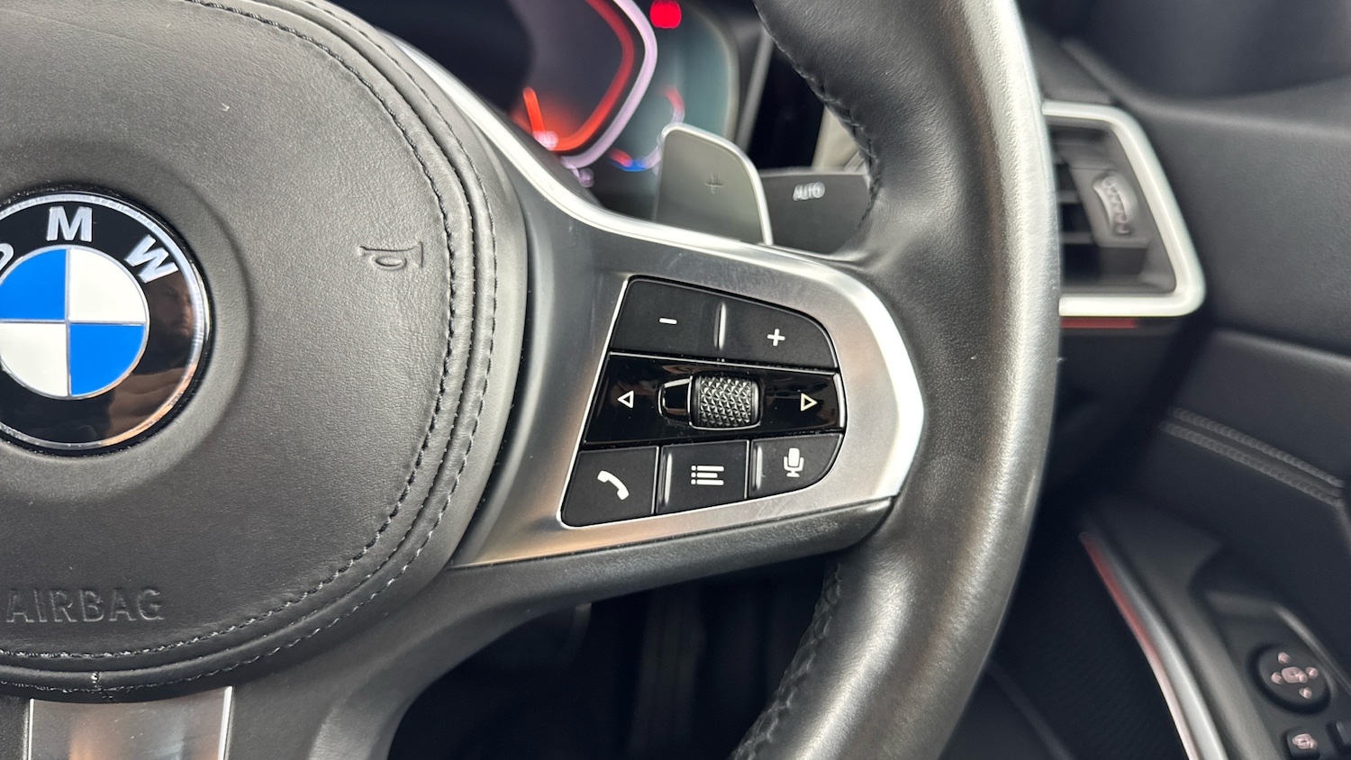 Used BMW 3 Series 2019 for sale - 76504819: Photo 18