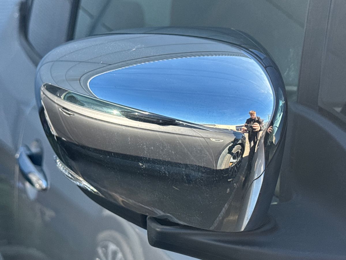 Used Nissan Leaf 2020 for sale - 77979050: Photo 22