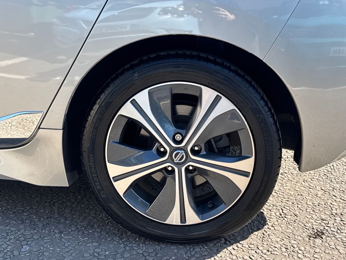 Used Nissan Leaf 2020 for sale - 77979050: Photo 9