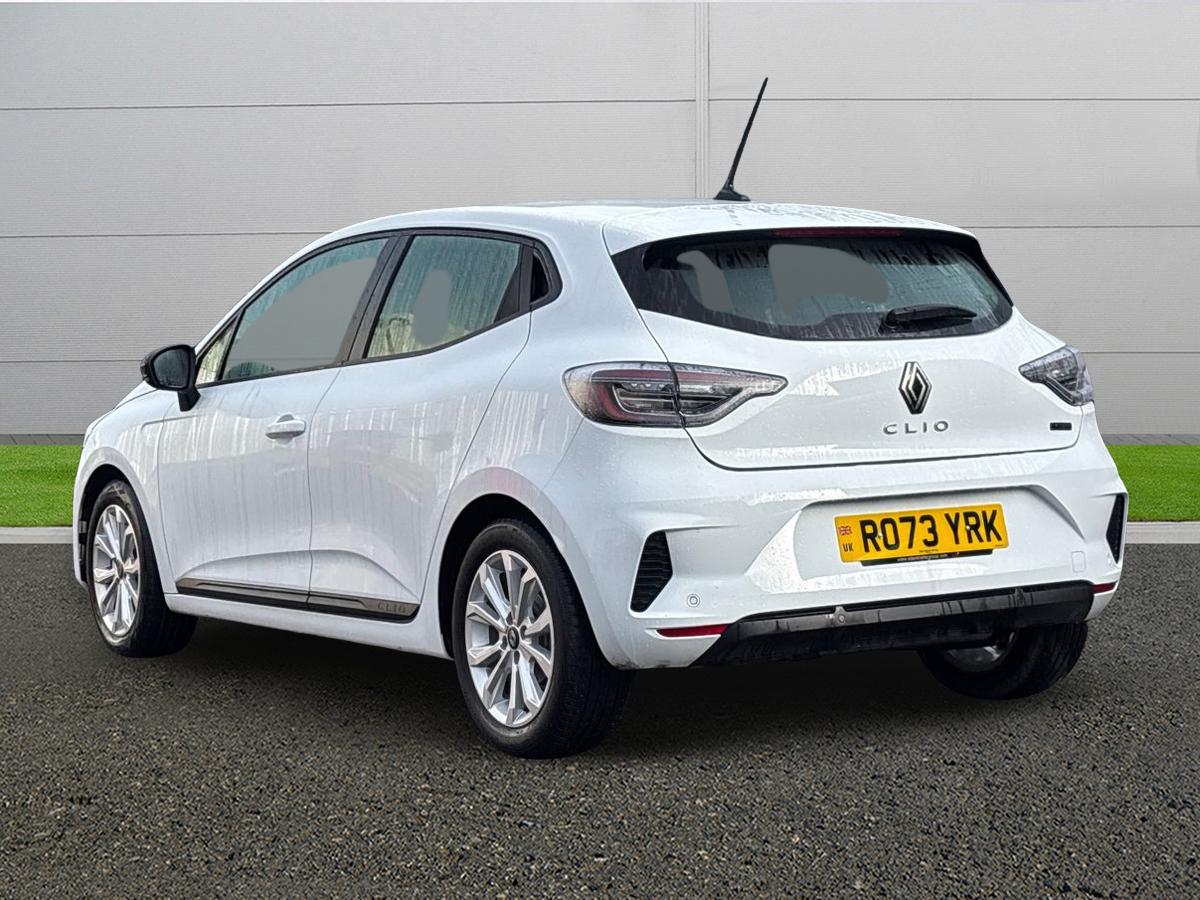 Used Renault Clio 2023 for sale - 77388964: Photo 5