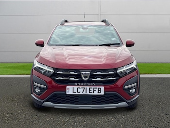 Used Dacia Sandero Stepway 2021 for sale - 76801153: Photo