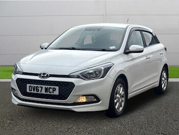 Used Hyundai i20 2017 for sale - 78868433: Photo