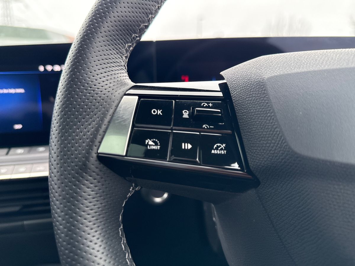 Used Vauxhall Astra 2024 for sale - 77476580: Photo 16