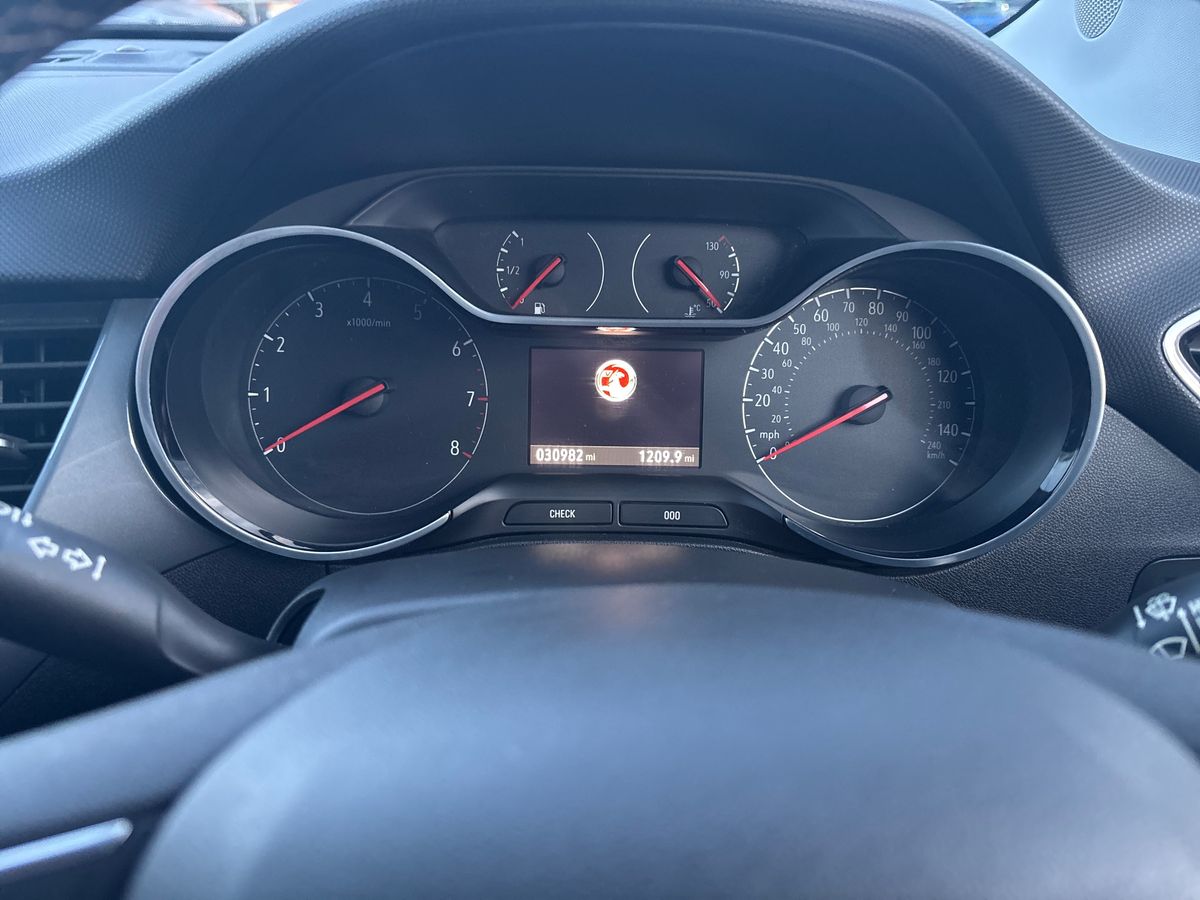 Used Vauxhall Crossland X 2020 for sale - 77018257: Photo 14