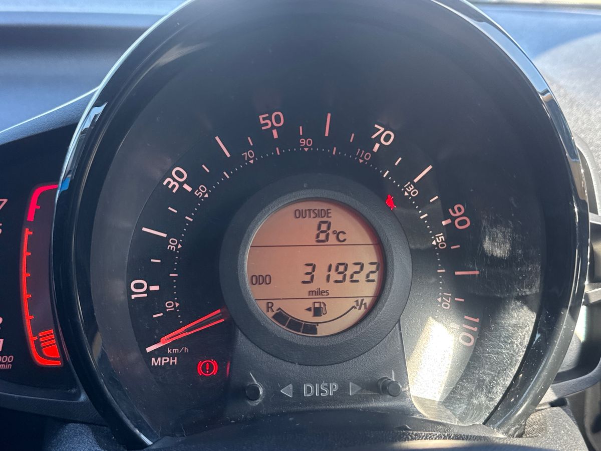 Used Toyota AYGO 2018 for sale - 78055211: Photo 14