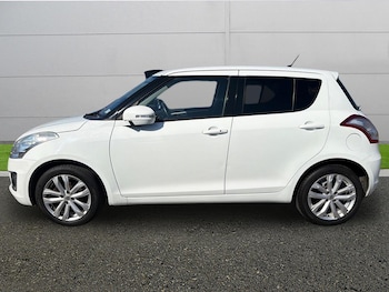 Used Suzuki Swift 2015 for sale - 77959908: Photo