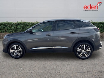 Used Peugeot 3008 2023 for sale - 79472432: Photo