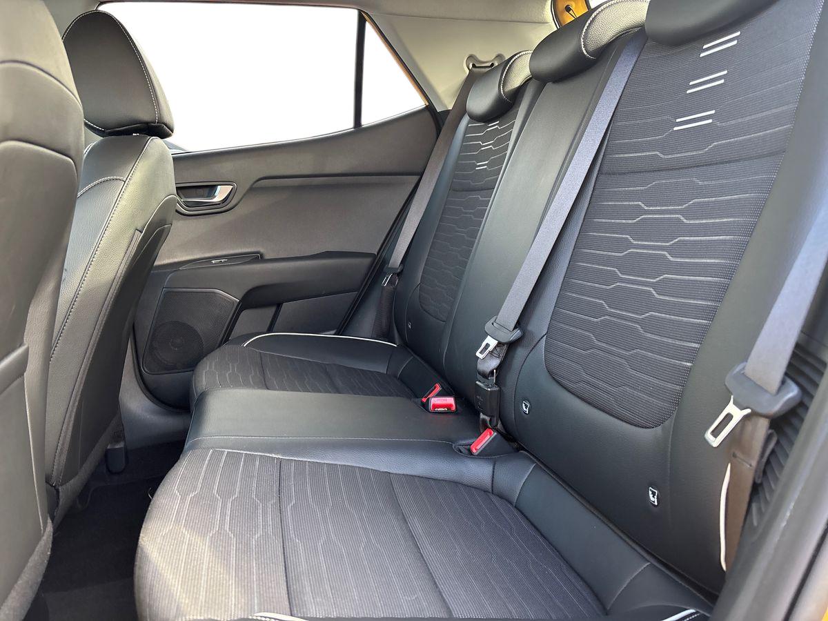 Used Kia Stonic 2024 for sale - 77698282: Photo 11