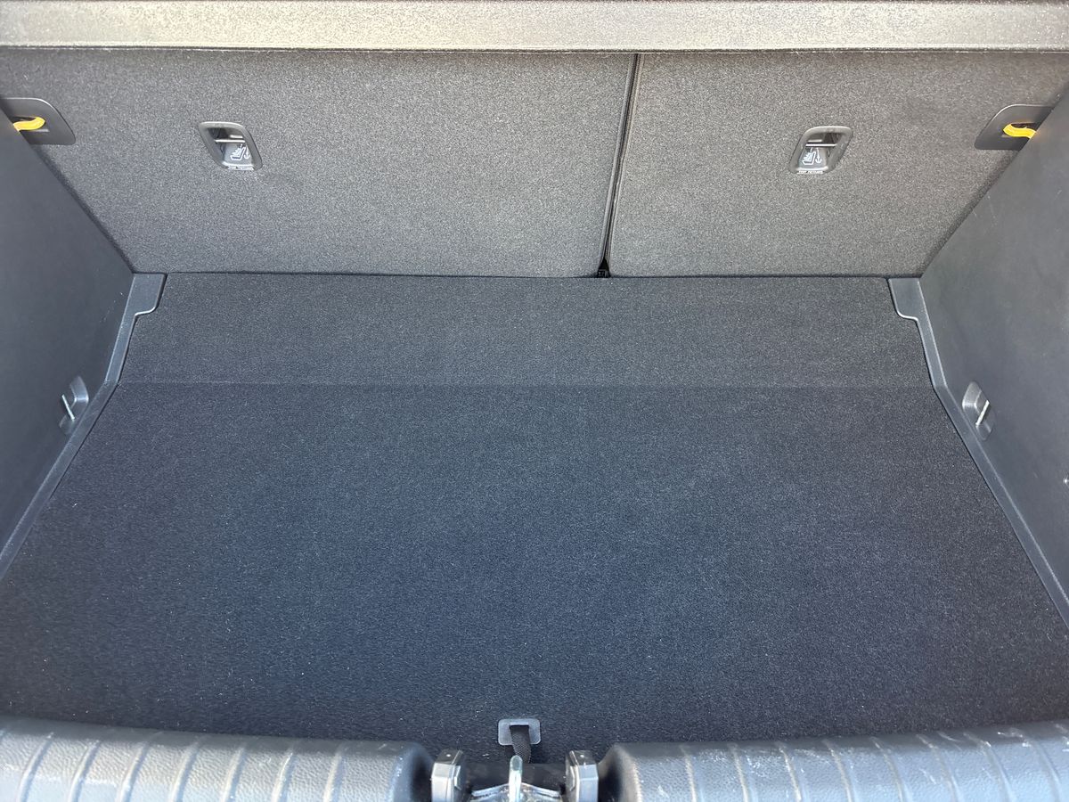 Used Kia Stonic 2024 for sale - 77698282: Photo 12