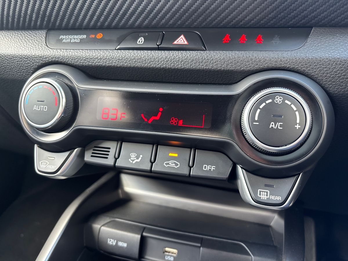 Used Kia Stonic 2024 for sale - 77698282: Photo 18