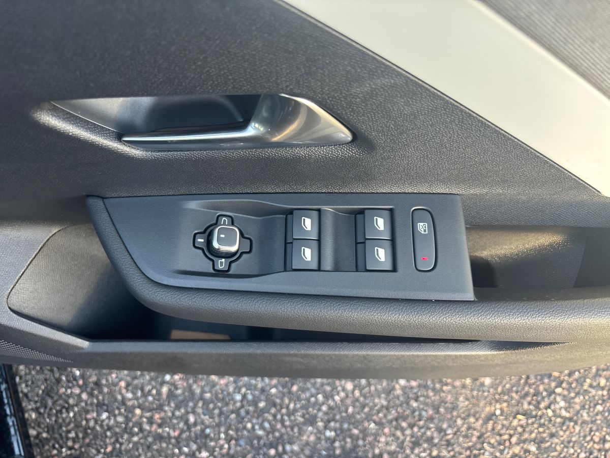 Used Vauxhall Astra 2025 for sale - 77232197: Photo 20