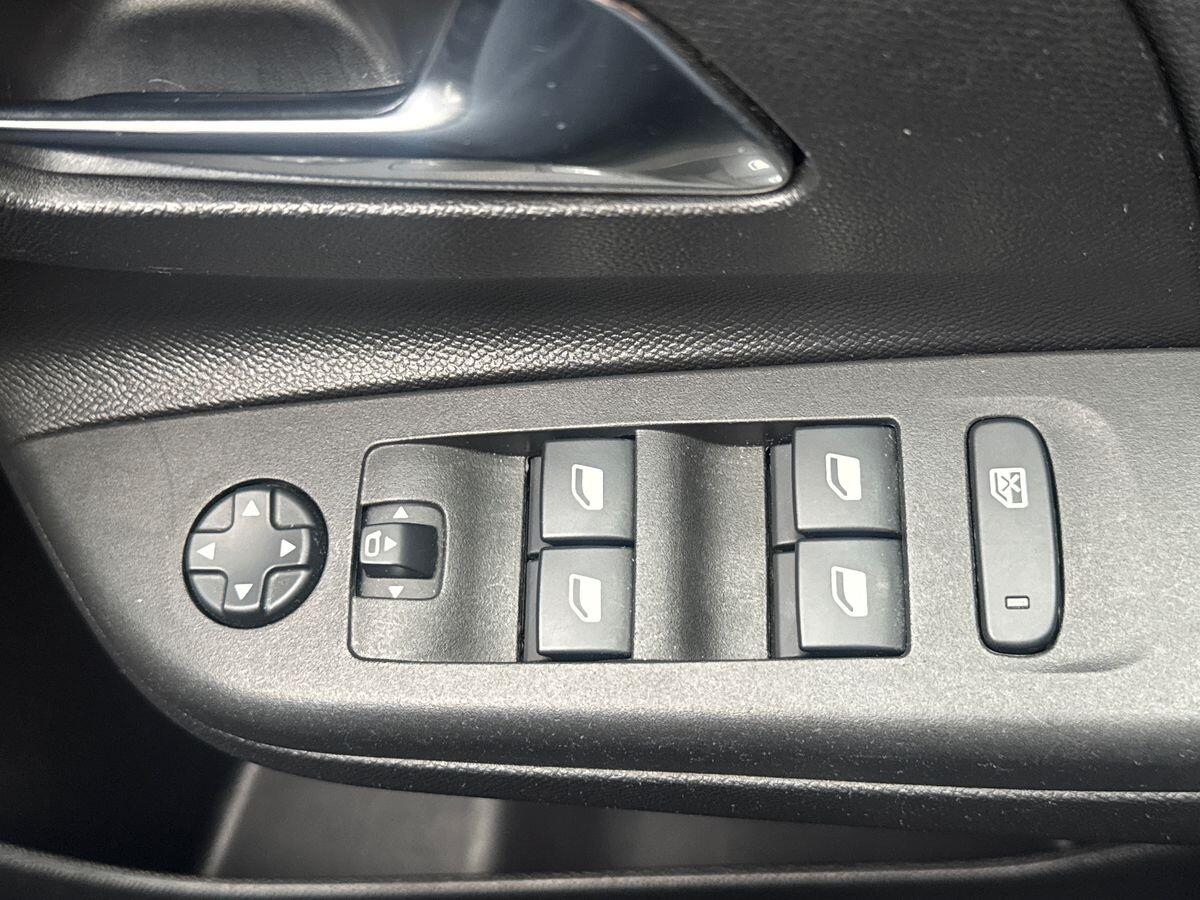 Used Vauxhall Corsa 2021 for sale - 76716953: Photo 20