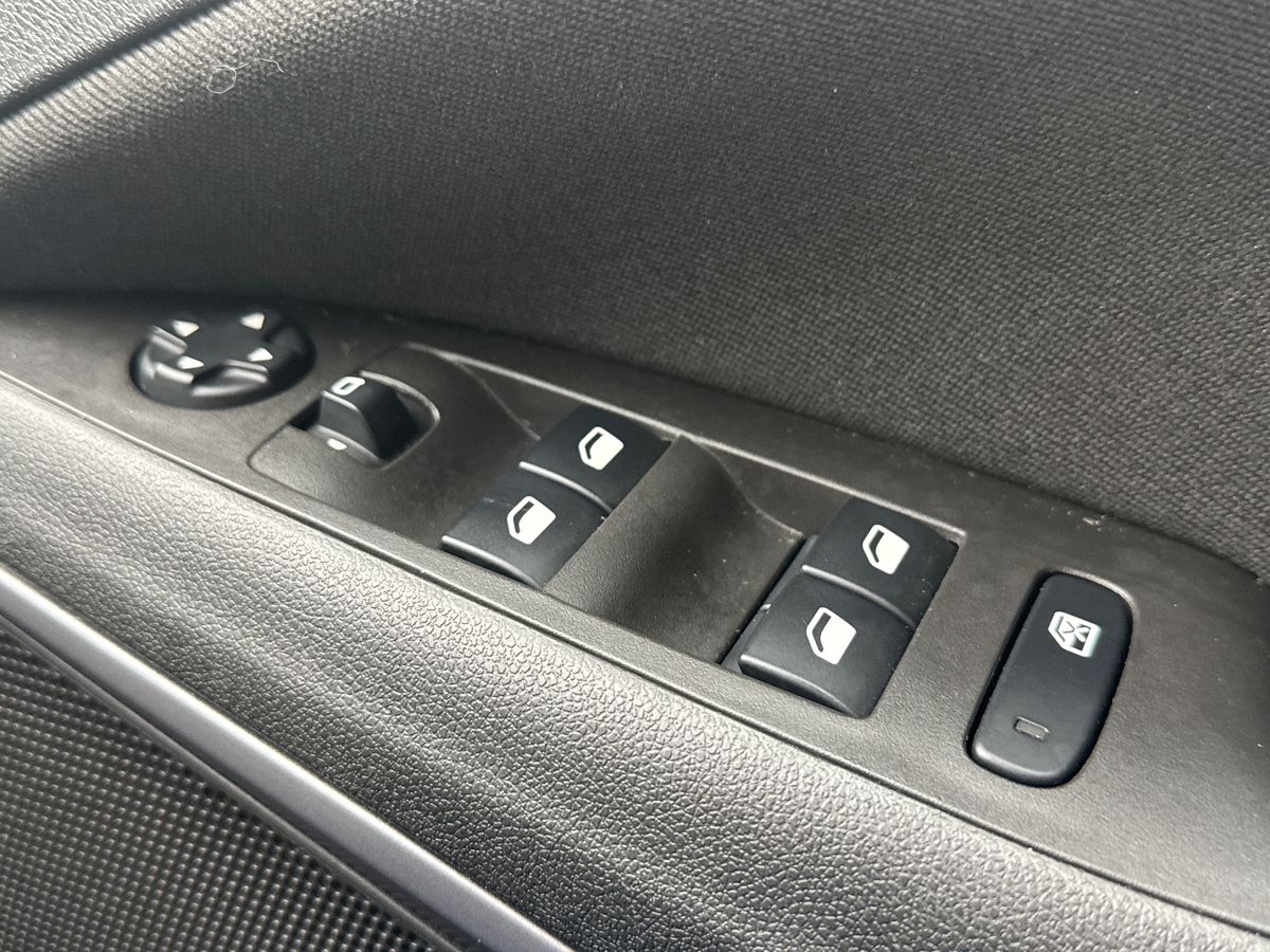 Used Vauxhall Crossland 2021 for sale - 77810197: Photo 20