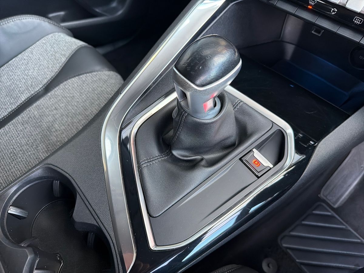 Used Peugeot 3008 2017 for sale - 77239499: Photo 19