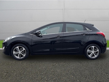 Used Hyundai i30 2015 for sale - 78255003: Photo