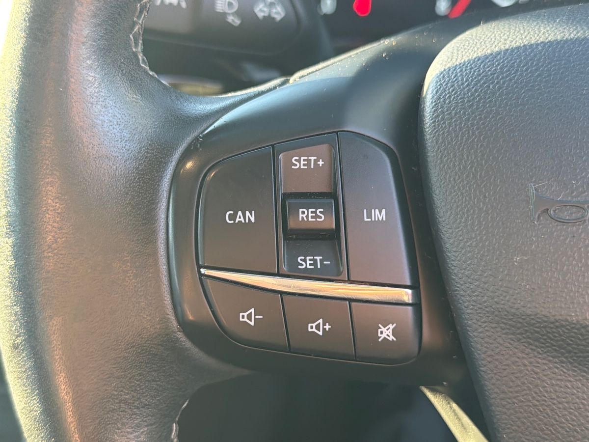 Used Ford Fiesta 2017 for sale - 77353671: Photo 16