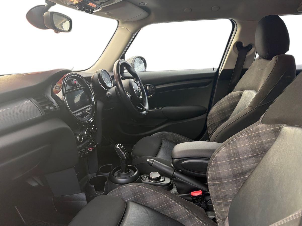 Used MINI Hatch 2018 for sale - 77285589: Photo 10