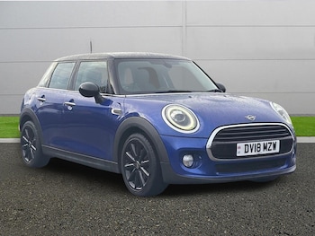 Used MINI Hatch 2018 for sale - 77285589: Photo