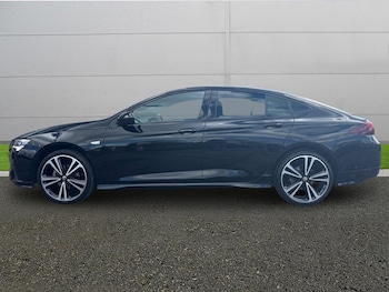 Used Vauxhall Insignia 2022 for sale - 78059672: Photo