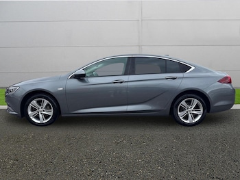 Used Vauxhall Insignia 2017 for sale - 79117658: Photo