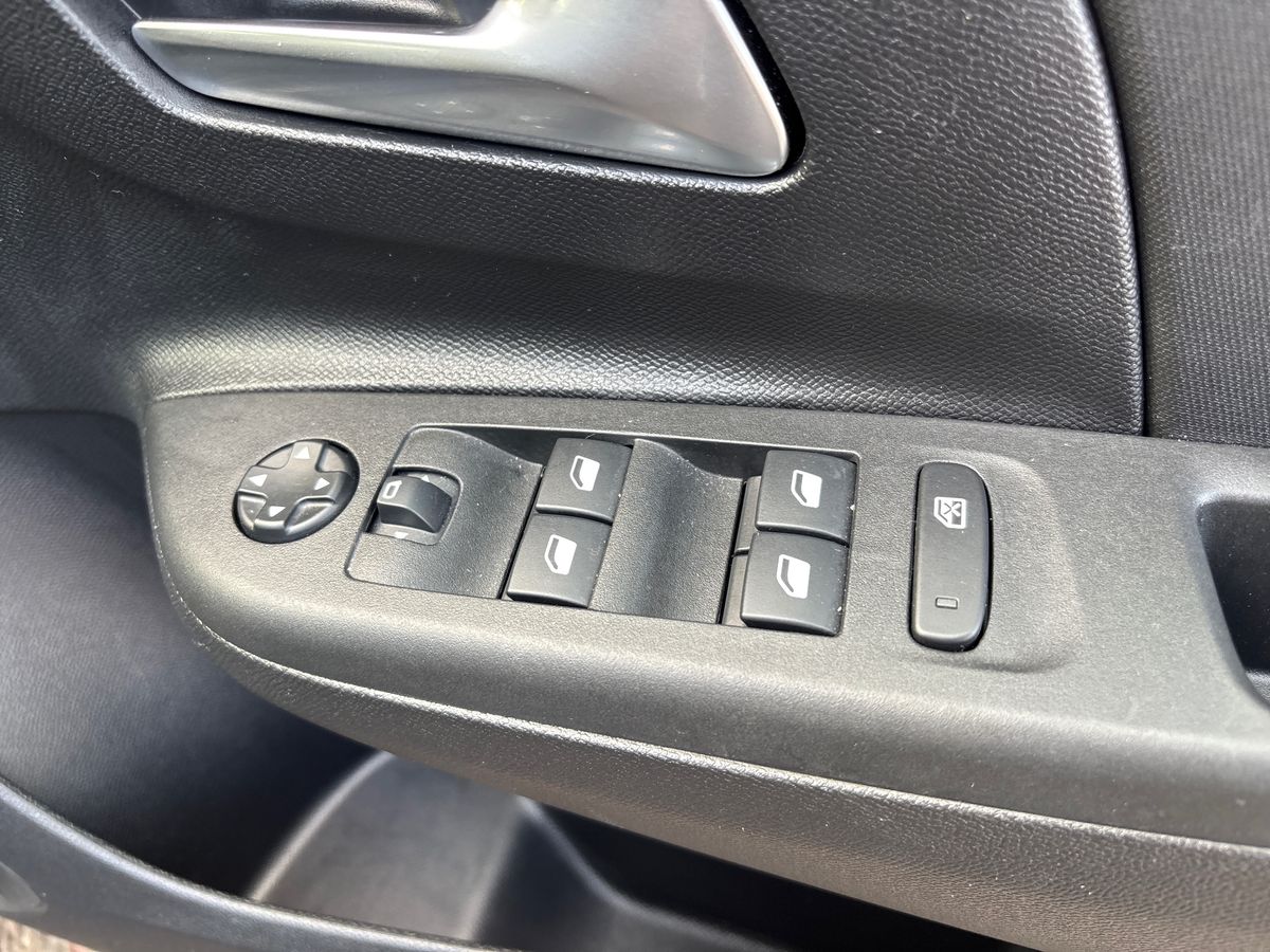 Used Vauxhall Corsa 2022 for sale - 77002366: Photo 20