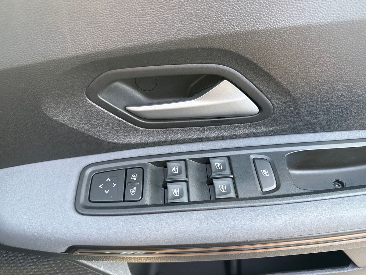 Used Dacia Sandero Stepway 2024 for sale - 77965074: Photo 20