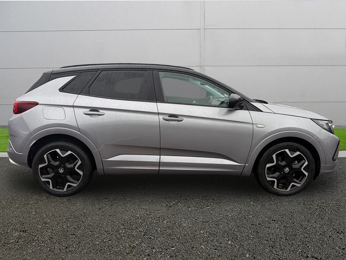 Used Vauxhall Grandland 2022 for sale - 77210110: Photo 8