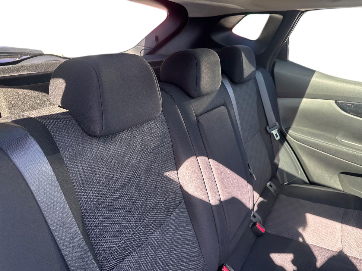 Used Nissan Qashqai 2017 for sale - 77979002: Photo 11