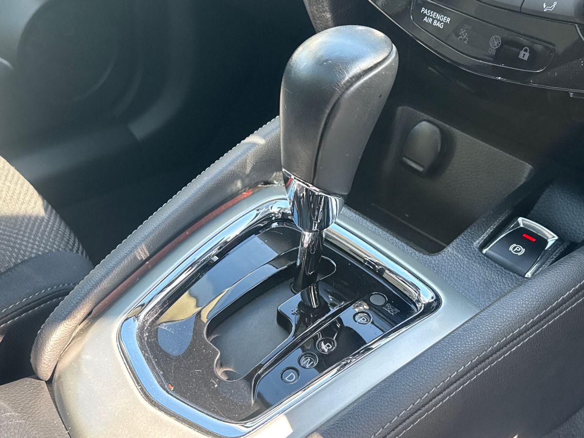 Used Nissan Qashqai 2017 for sale - 77979002: Photo 19