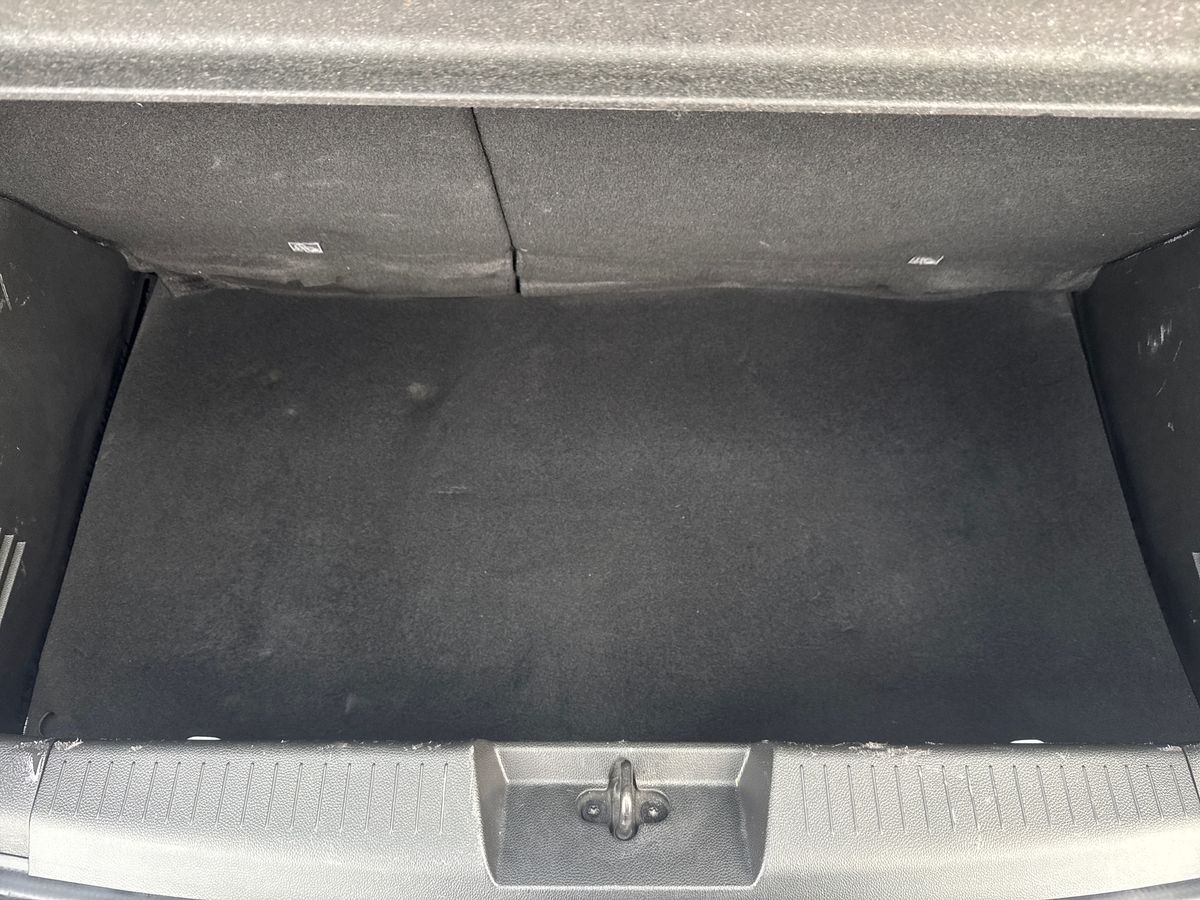 Used Vauxhall Viva 2017 for sale - 77082526: Photo 12