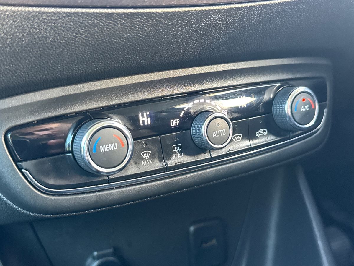 Used Vauxhall Crossland X 2020 for sale - 77018333: Photo 18