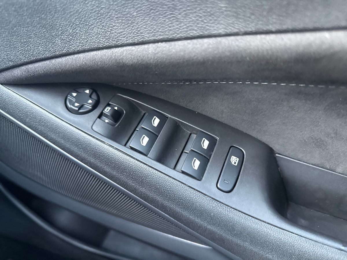 Used Vauxhall Crossland 2022 for sale - 77373031: Photo 20