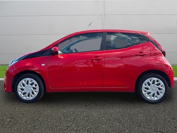 Used Toyota AYGO 2020 for sale - 78117836: Photo