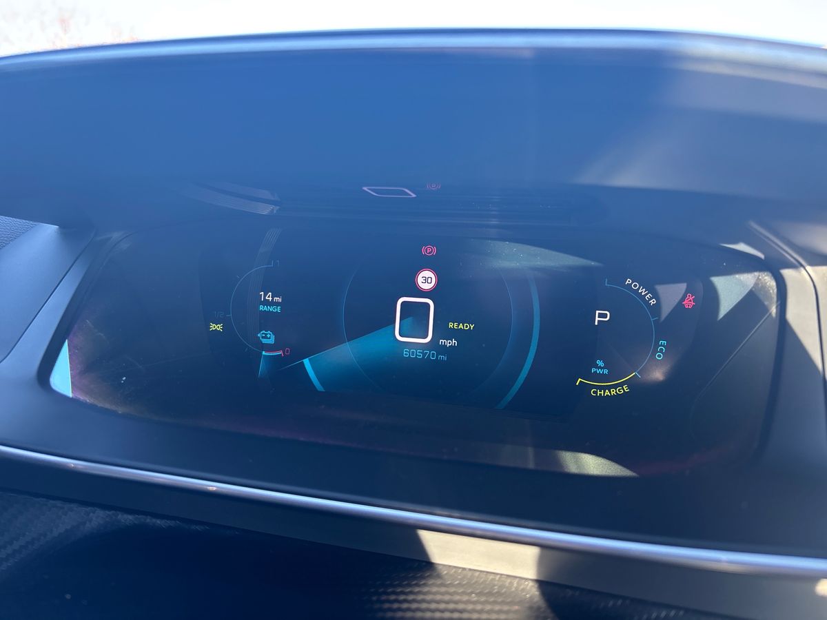 Used Peugeot 2008 2020 for sale - 77164187: Photo 14