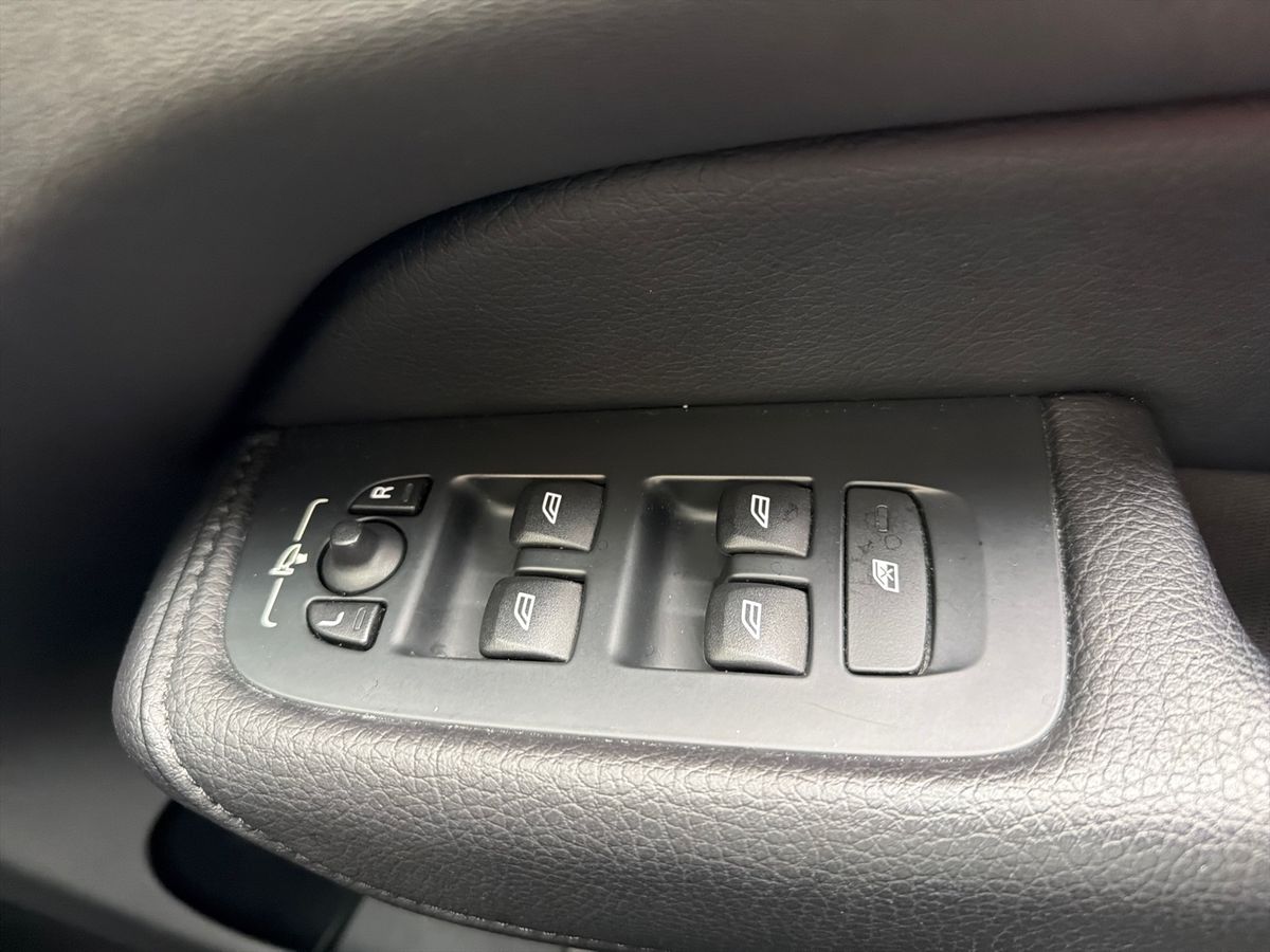 Used Volvo XC60 2019 for sale - 77702764: Photo 20