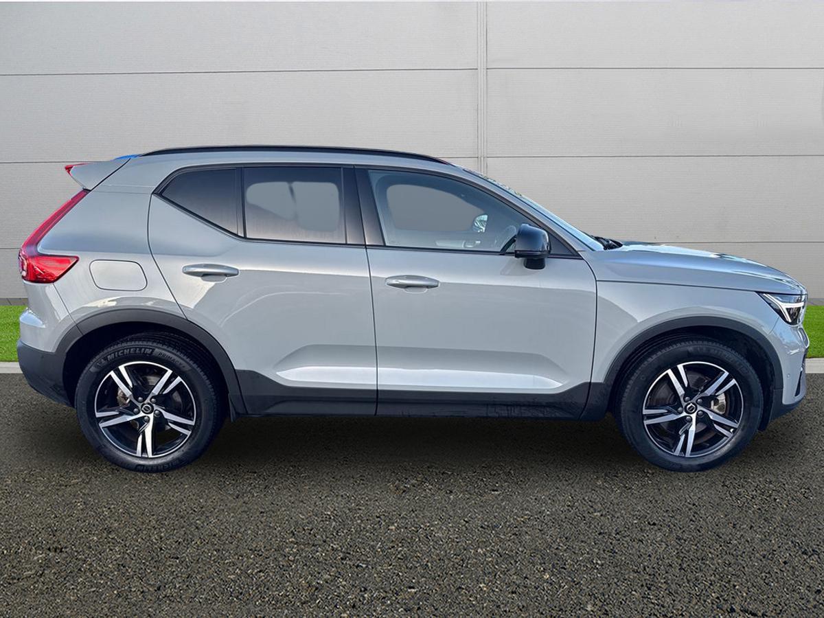 Used Volvo XC40 2023 for sale - 77380882: Photo 8