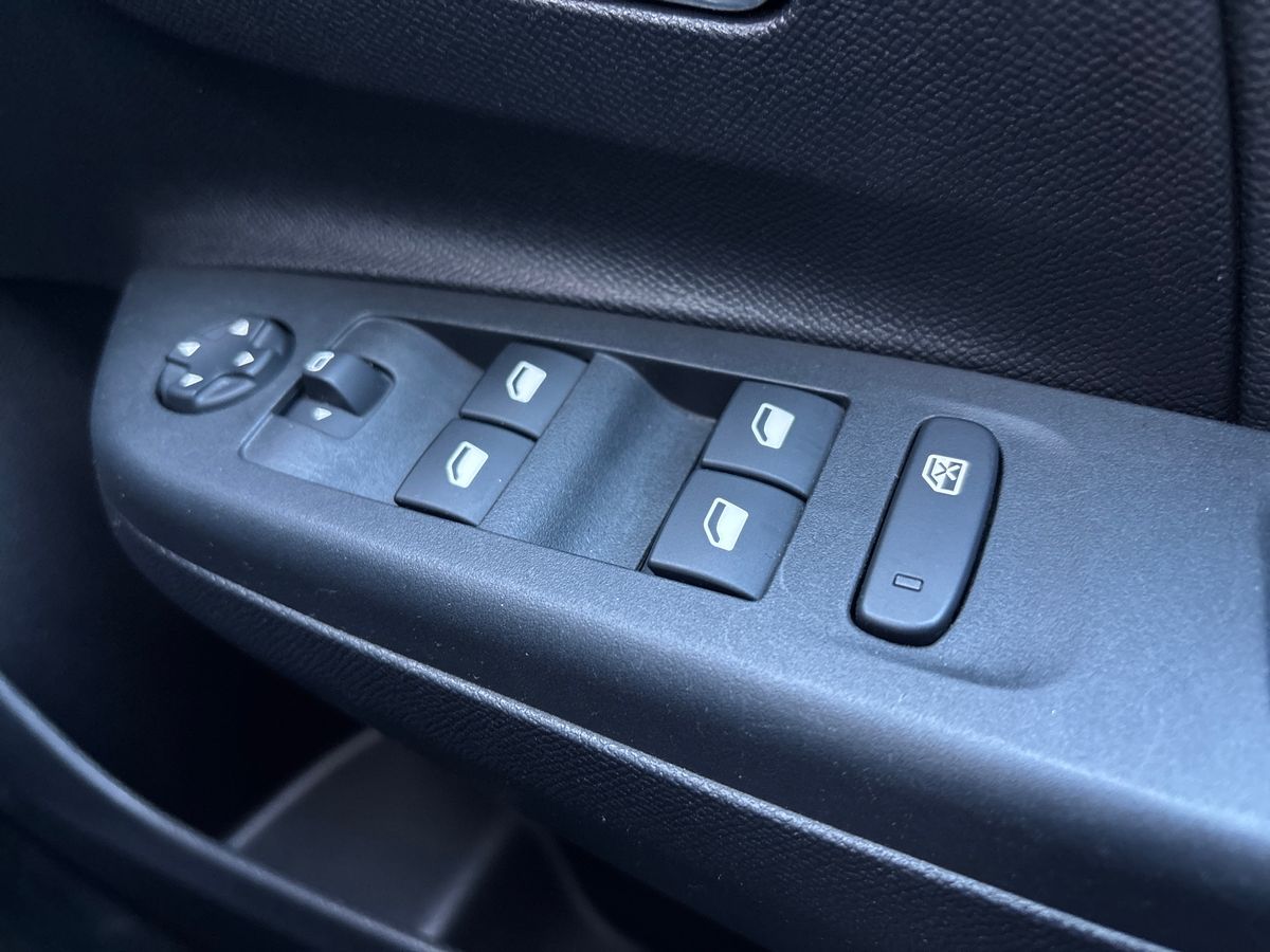 Used Vauxhall Corsa 2023 for sale - 77560602: Photo 20