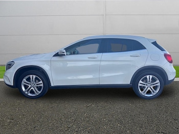 Used Mercedes-Benz GLA 2016 for sale - 78381527: Photo