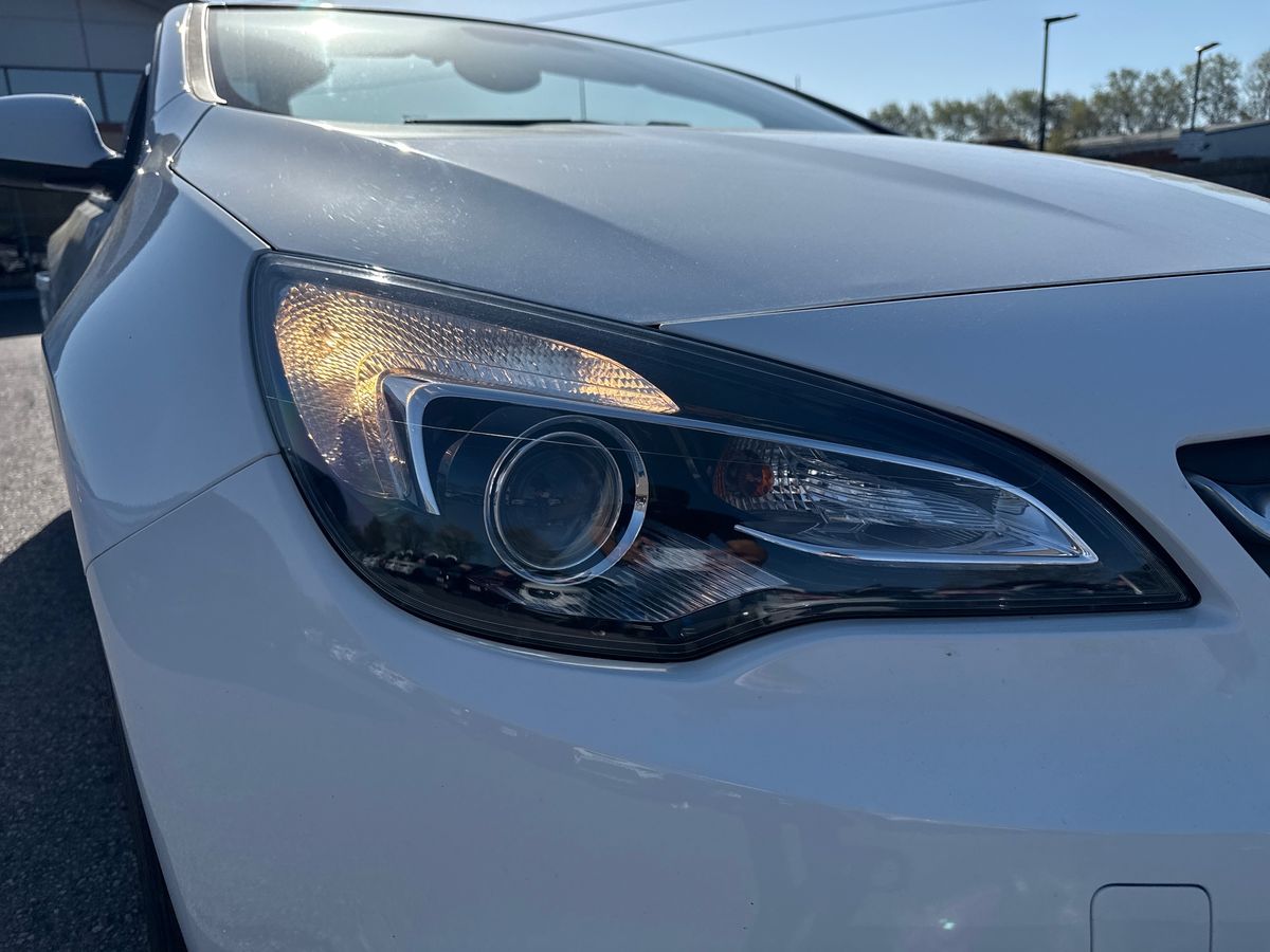 Used Vauxhall Cascada 2016 for sale - 78165730: Photo 21